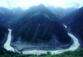 Yarlung Zangbo Great Canyon