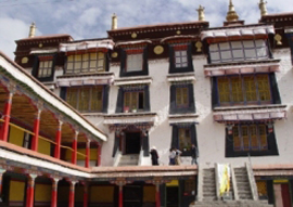 Drepung Monastery 