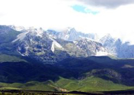 Jade Dragon Snow Mountain