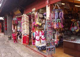 lijiang shopping